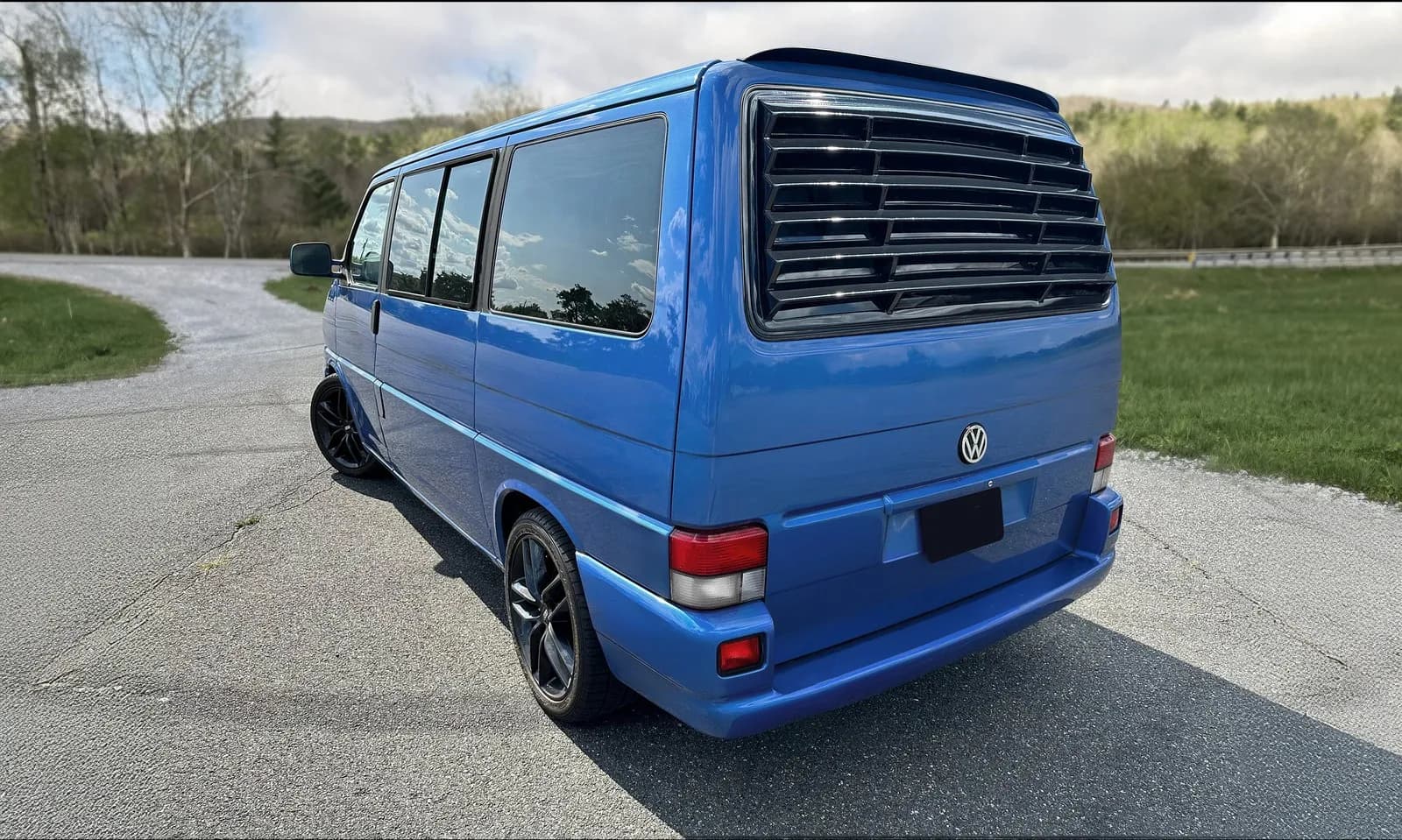 Spoiler klapy tylnej ABS Lotka klapy ABS do Volkswagen T4 (1990-2003) — 2